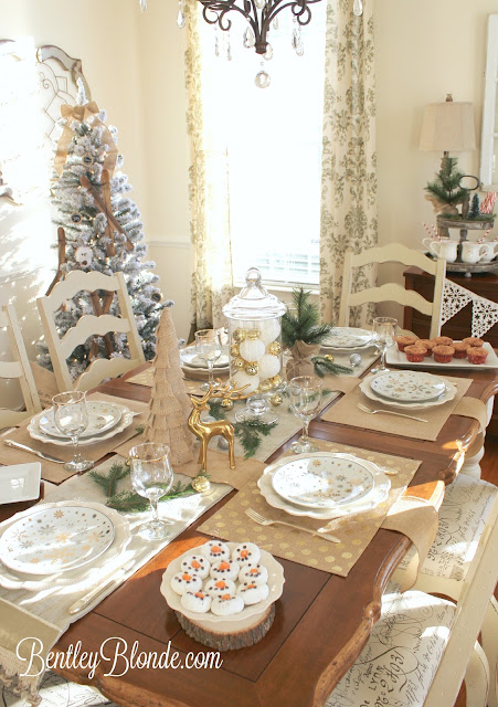 Holiday Brunch | Holiday Table Setting, Hot Cocoa Bar & Decor!