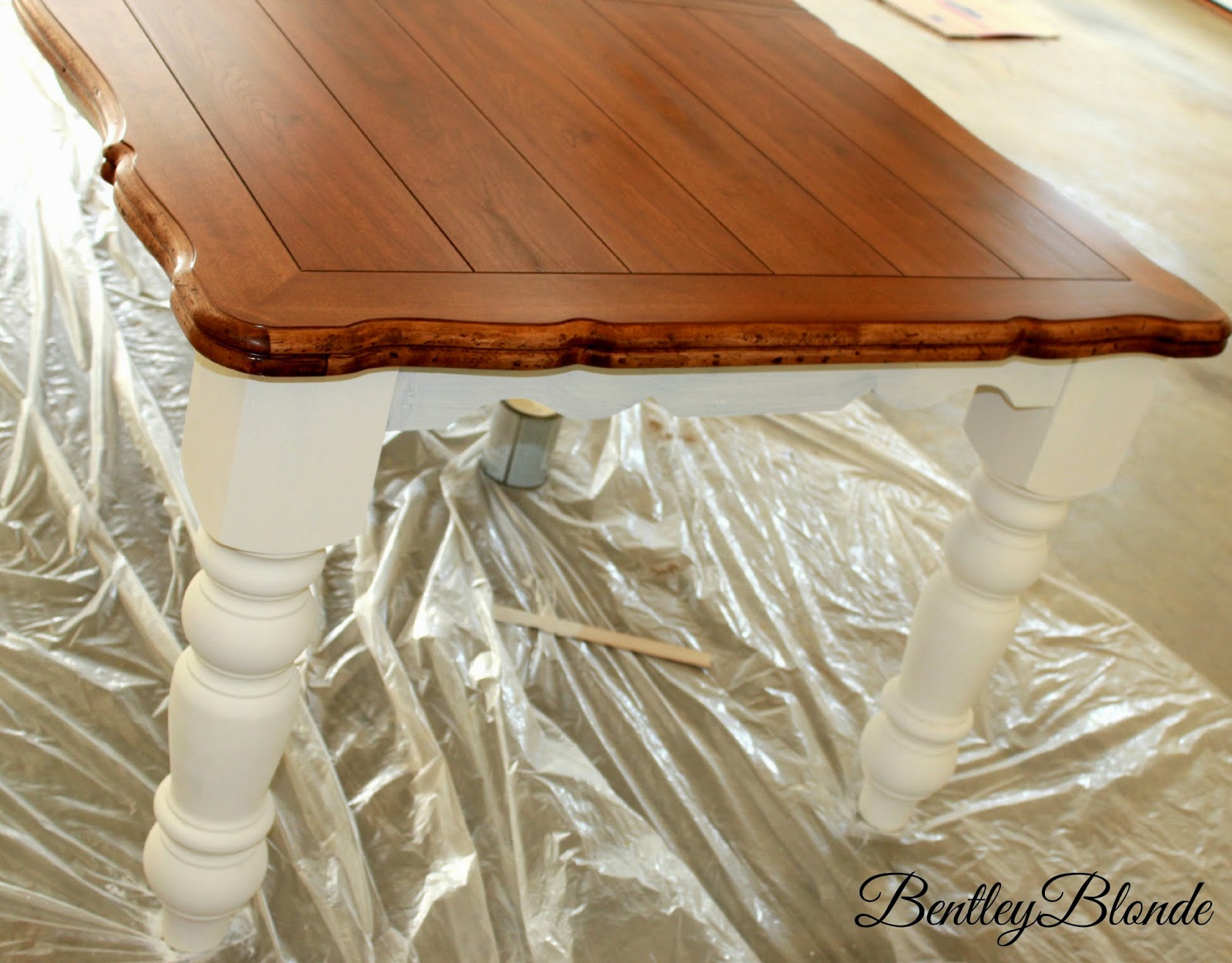 Dining Table & Chairs Makeover using Chalk Paint® decorative paint by Annie Sloan